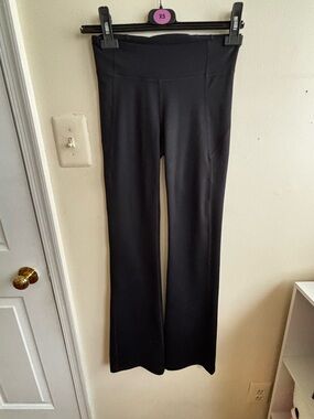 Under armor High-Waist Black Flare Yoga Pants